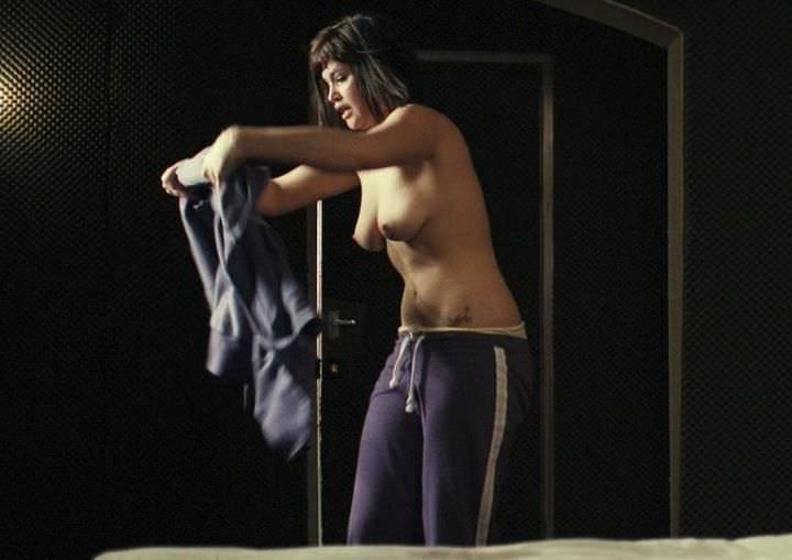Джемма Артертон фото голая.